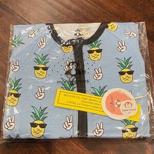 Monkeeroos Bamboo Blue Pineapple Zipper Romper 2T NWT